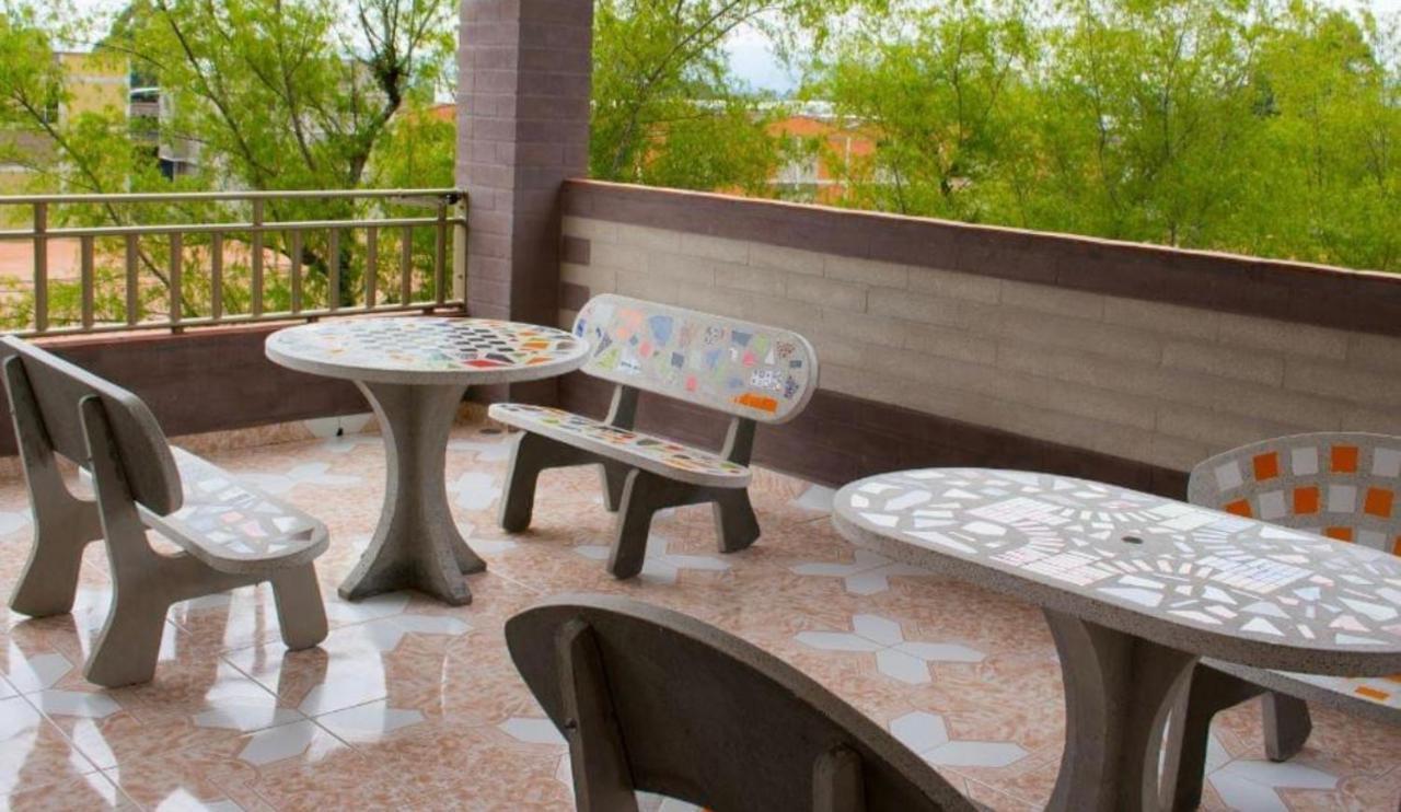Hollywood Paradise Hotel Rionegro Exteriér fotografie